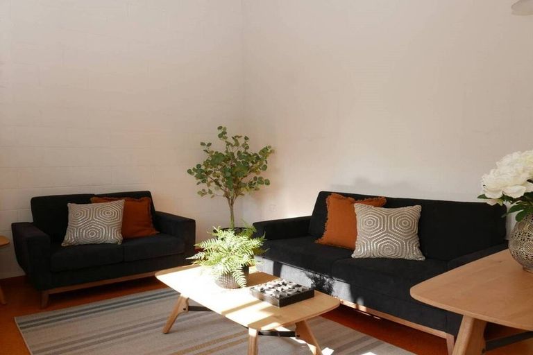 Photo of property in 3/178 Main North Road, Redwood, Christchurch, 8051