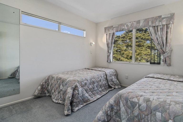 Photo of property in 10 Links View Drive, Omokoroa, 3114