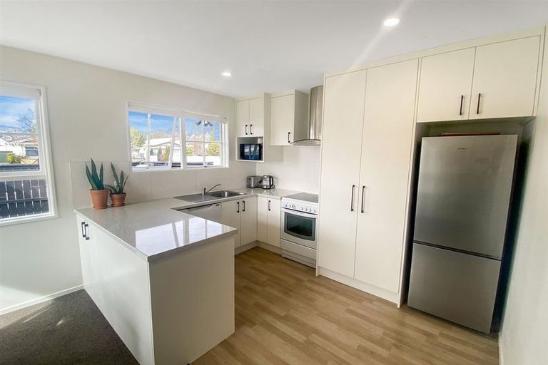 Photo of property in 2/63 Wychbury Street, Spreydon, Christchurch, 8024