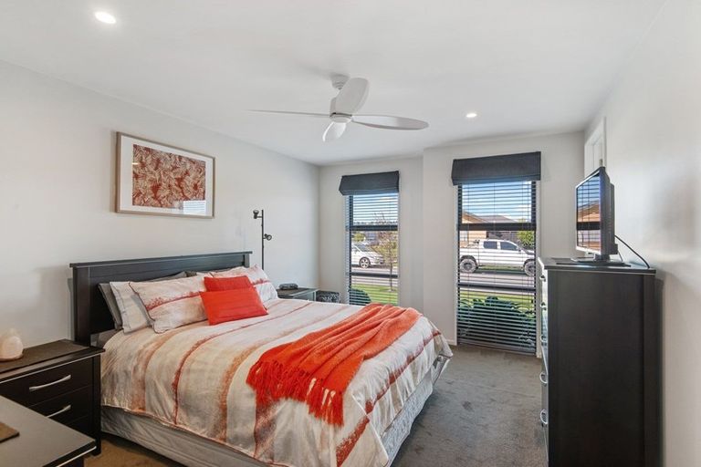 Photo of property in 39 Burford Way, Rolleston, 7615