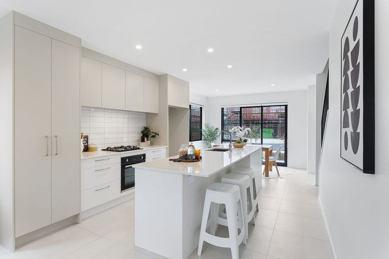 Photo of property in 9 Tuiri Lane, Manurewa, Auckland, 2102