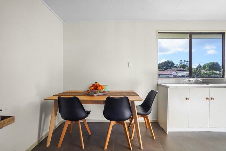 Photo of property in 8 Purcell Place, Melville, Hamilton, 3206