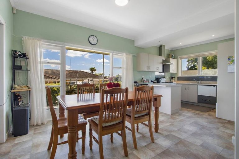 Photo of property in 18 Beach Road, Katikati, 3129