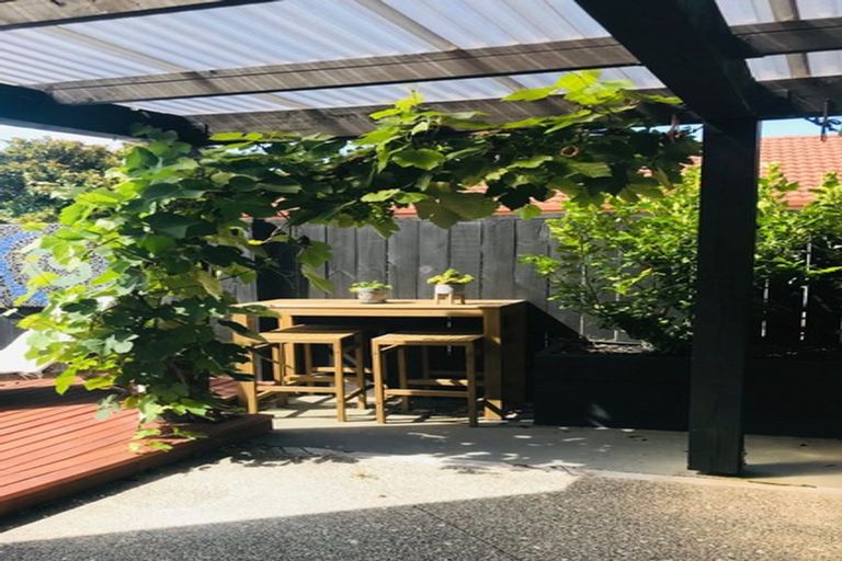 Photo of property in 2 Coral Drive, Papamoa Beach, Papamoa, 3118