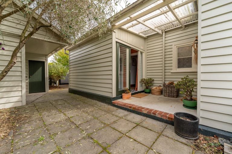 Photo of property in 22 Mckenzie Street, Geraldine, 7930