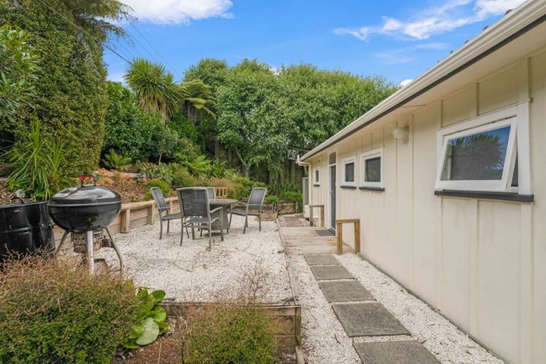 Photo of property in 1/66 Manuka Road, Glenfield, Auckland, 0629