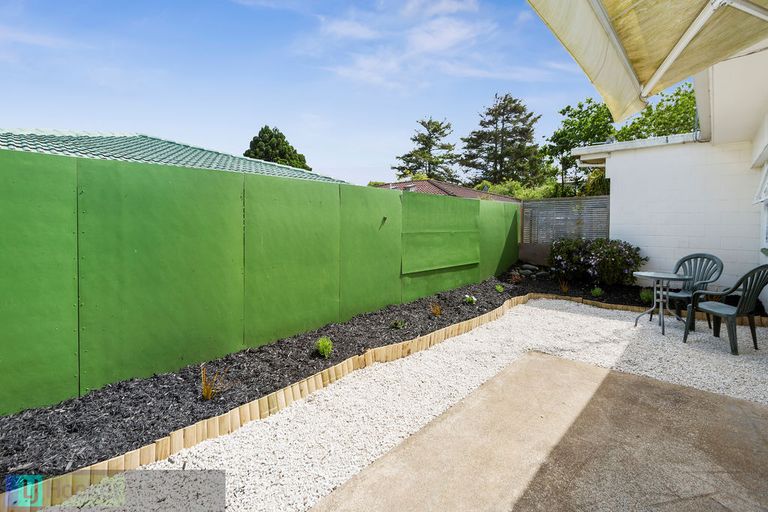 Photo of property in 2/20 Marne Road, Papakura, 2110