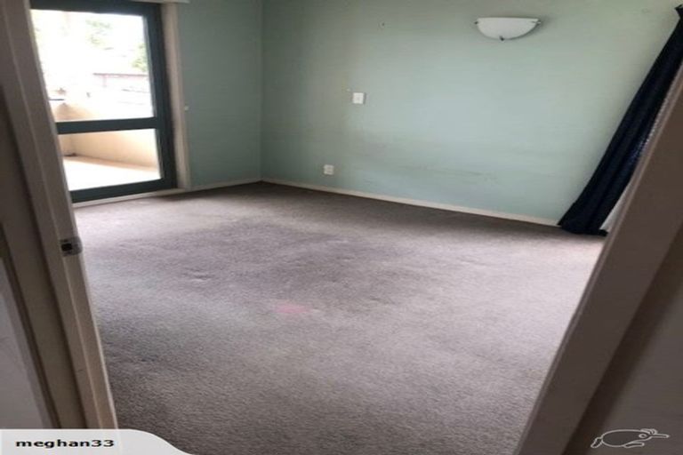 Photo of property in 1/80 Gunner Drive, Te Atatu Peninsula, Auckland, 0610