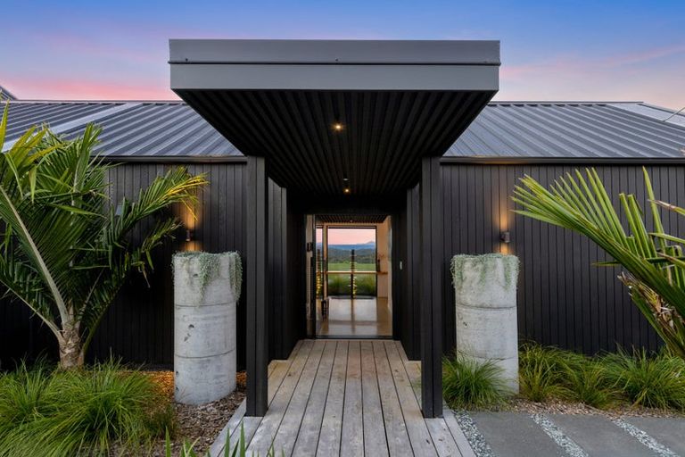 Photo of property in 1612p Pakiri Road, Tomarata, Wellsford, 0972