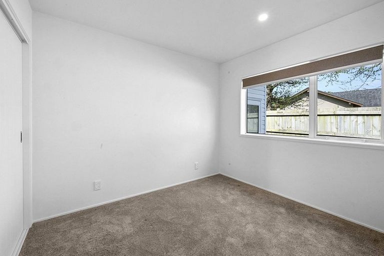 Photo of property in 37 Aratapu Street, Waitara, 4320