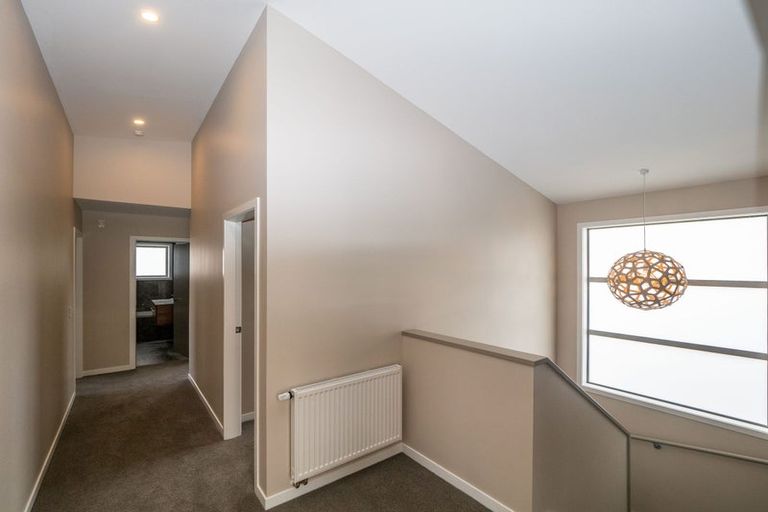 Photo of property in 165 Amesbury Drive, Churton Park, Wellington, 6037