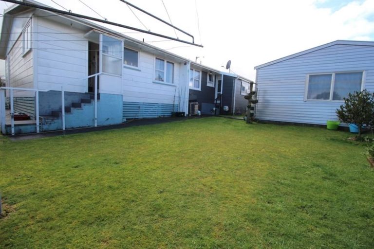 Photo of property in 7-7a Duke Street, Tokoroa, 3420