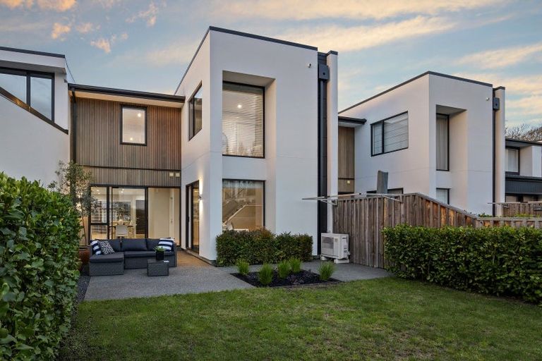 Photo of property in 4 Dave Jamieson Lane, Hillmorton, Christchurch, 8024