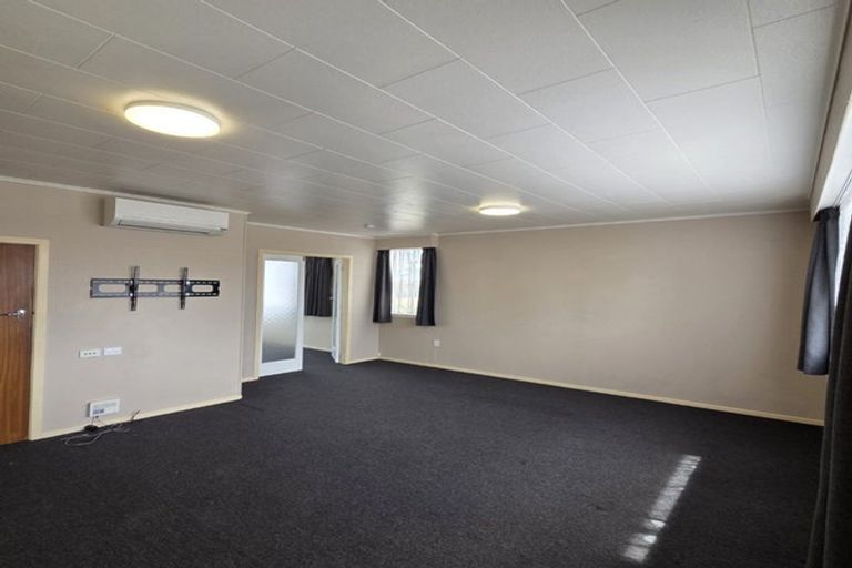 Photo of property in 1/67 Young Street, New Plymouth, 4310