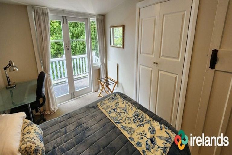 Photo of property in 2 Saint Vincent Terrace, Cashmere, Christchurch, 8022