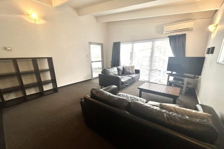 Photo of property in 1/51 Avenue Road, Greenmeadows, Napier, 4112