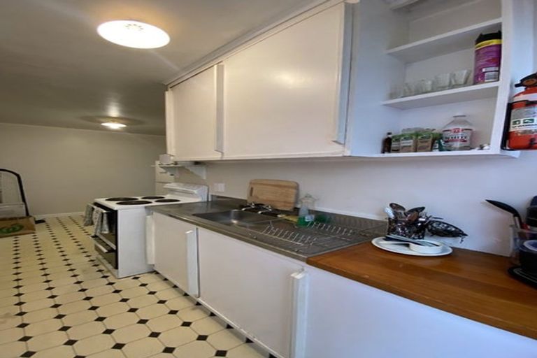 Photo of property in 199 The Terrace, Wellington Central, Wellington, 6011