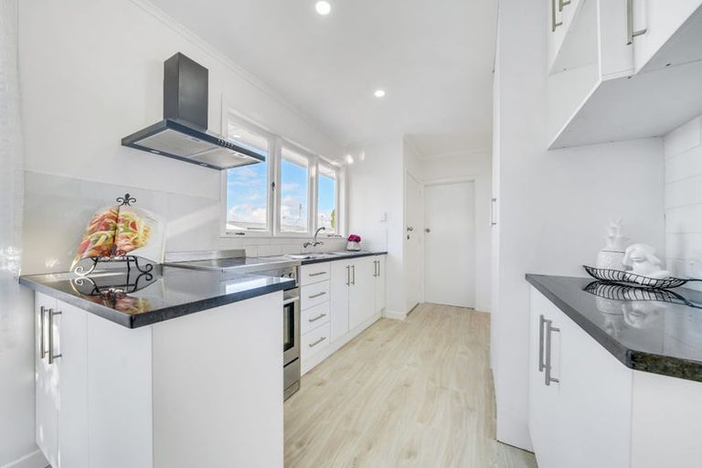 Photo of property in 1/27 Christmas Road, Manurewa, Auckland, 2102