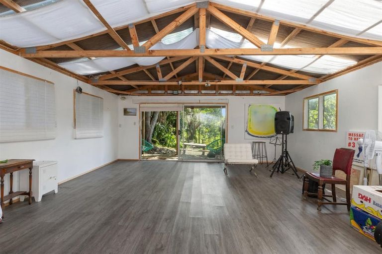 Photo of property in 1913 Paparoa Valley Road, Paparoa, 0571
