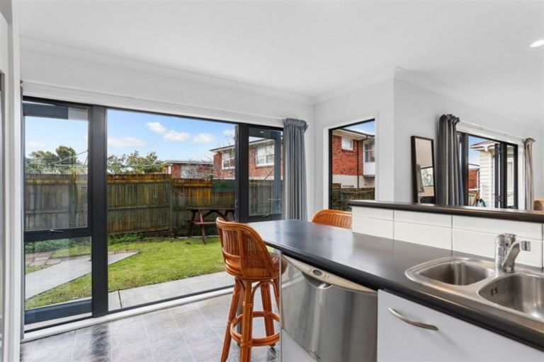 Photo of property in 4c Rewiti Avenue, Takapuna, Auckland, 0622