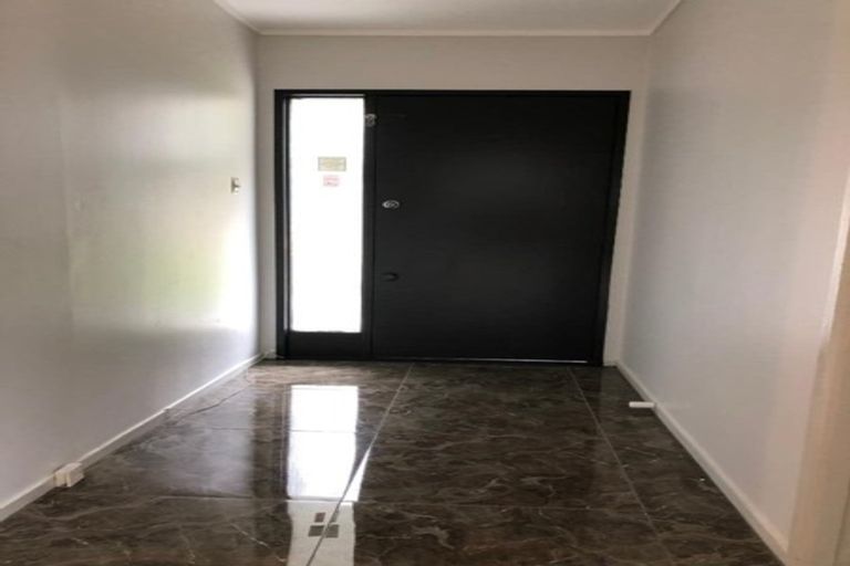 Photo of property in 62b Birkdale Road, Birkdale, Auckland, 0626