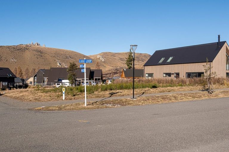 Photo of property in 2 Bevel Court, Castle Hill, 7580
