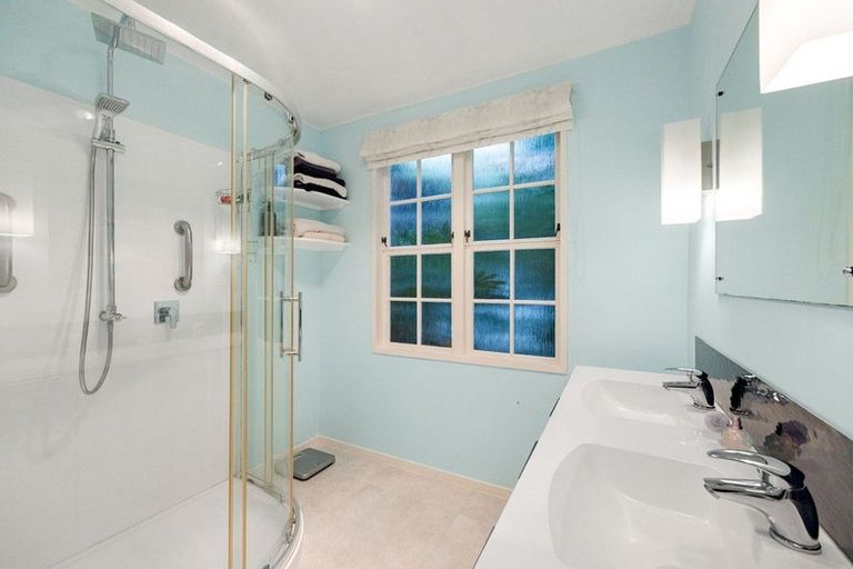 Photo of property in 56 Grosvenor Street, Cambridge, 3434