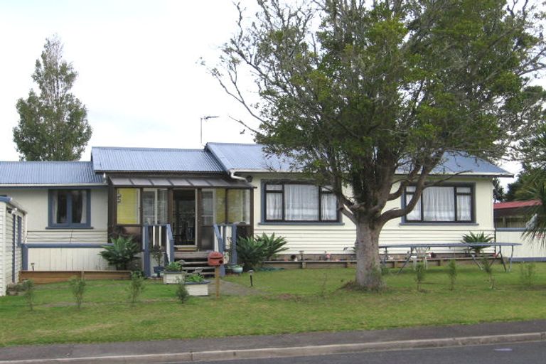 Photo of property in 8/331 Royal Road, Massey, Auckland, 0614