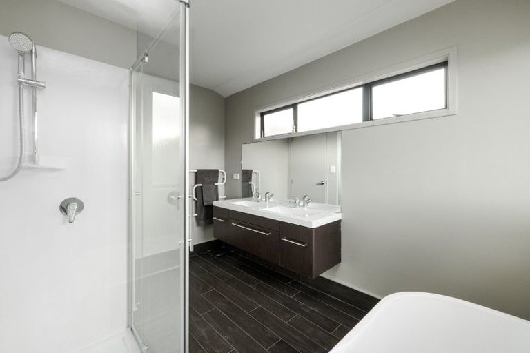 Photo of property in 47 Norm Freeman Drive, Te Puke, 3119