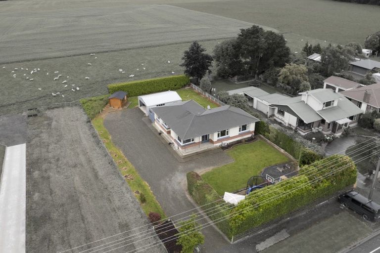 Photo of property in 33 Gerrard Road, Winton, 9720