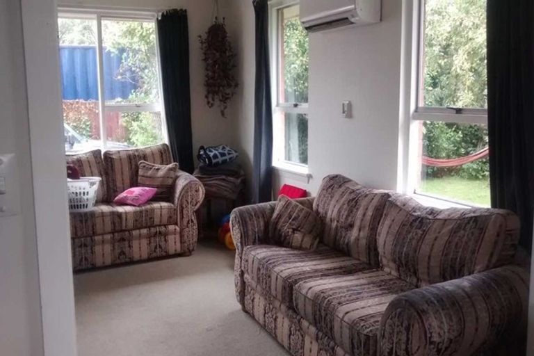 Photo of property in 2/294a Westminster Street, Mairehau, Christchurch, 8013