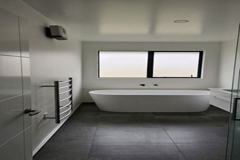 Photo of property in 132 Hungerford Drive, Rolleston, 7615