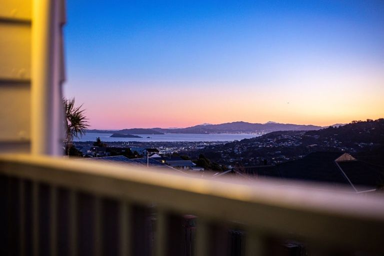 Photo of property in 8 Outram Grove, Kelson, Lower Hutt, 5010