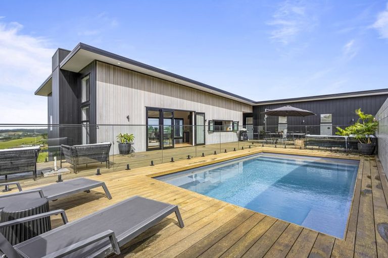 Photo of property in 117 Robert Hastie Drive, Mangawhai, 0573