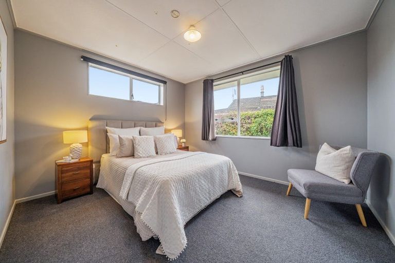 Photo of property in 77 Pasadena Crescent, Totara Park, Upper Hutt, 5018