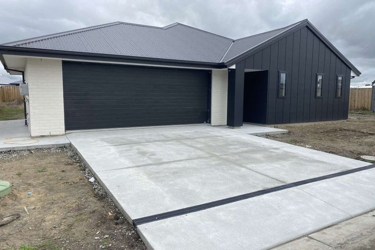 Photo of property in 4 Frank Lane, Amberley, 7481