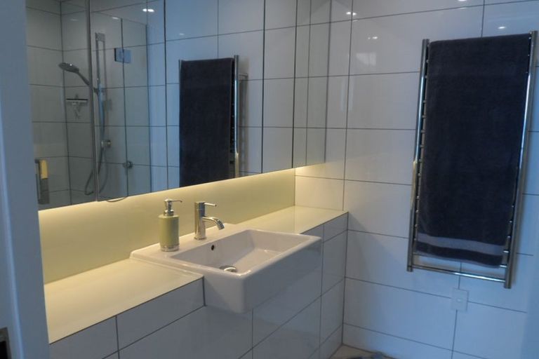 Photo of property in 251/2u Market Lane, Wellington Central, Wellington, 6011