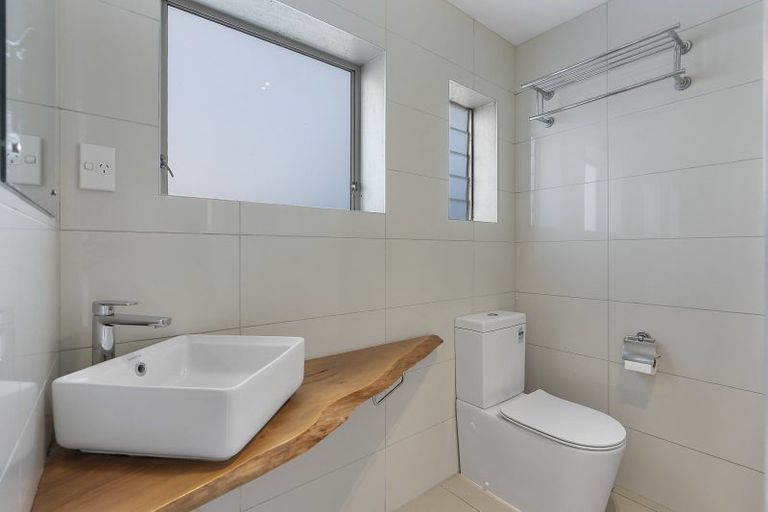 Photo of property in 511c Ocean Road, Whangamata, 3620