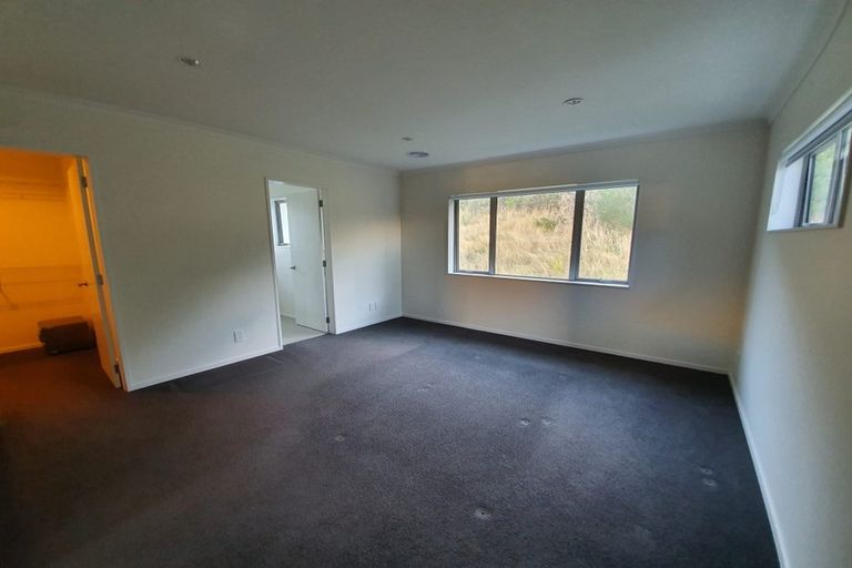 Photo of property in 12 Gatley Grove, Churton Park, Wellington, 6037