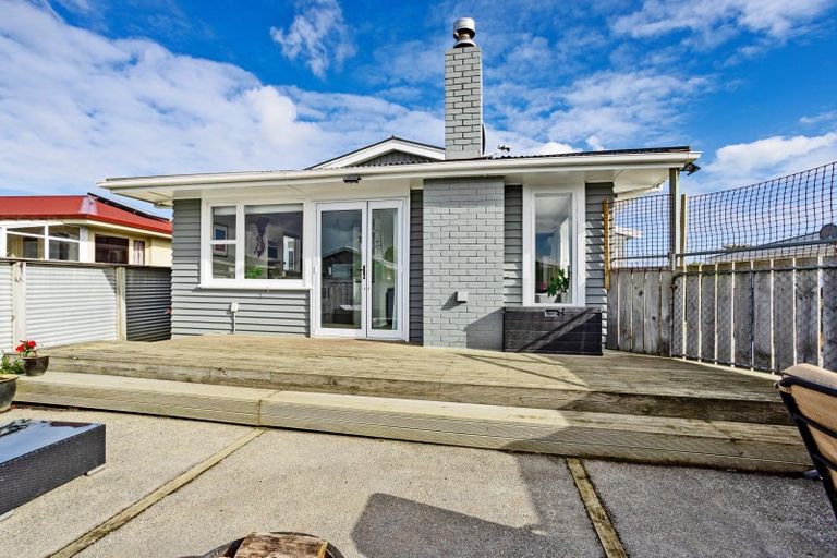 Photo of property in 37 Kinmont Crescent, Newfield, Invercargill, 9812