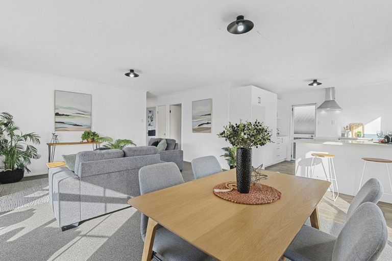 Photo of property in 2/72 Cumberland Street, Welbourn, New Plymouth, 4312