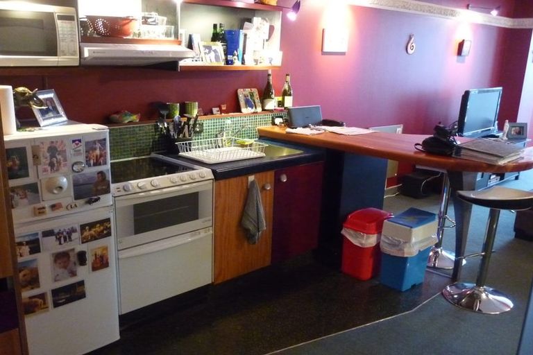 Photo of property in Qba Apartments, 3j/51 Webb Street, Mount Cook, Wellington, 6011