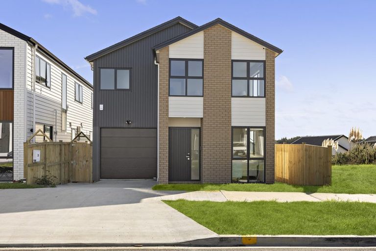 Photo of property in 23 Christella Street, Flat Bush, Auckland, 2019