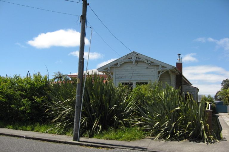 Photo of property in 119 Romilly Street, Westport, 7825
