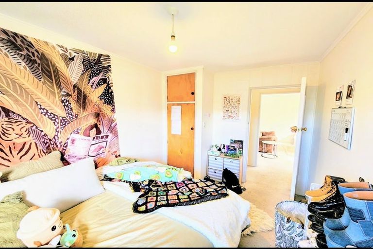 Photo of property in 1/43 Brockworth Place, Riccarton, Christchurch, 8011