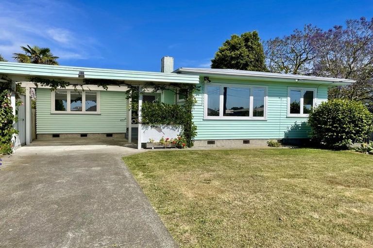 Photo of property in 15 Eton Street, Taradale, Napier, 4112