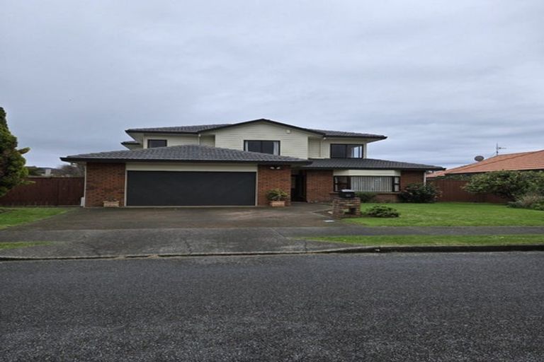Photo of property in 65 Cedar Drive, Paraparaumu Beach, Paraparaumu, 5032
