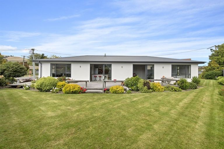Photo of property in 22 Derrett Place, Saint Martins, Christchurch, 8022