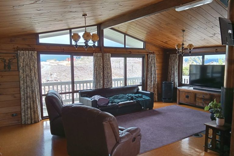 Photo of property in 72a Moon Ridge Road, Moonshine Valley, Porirua, 5381