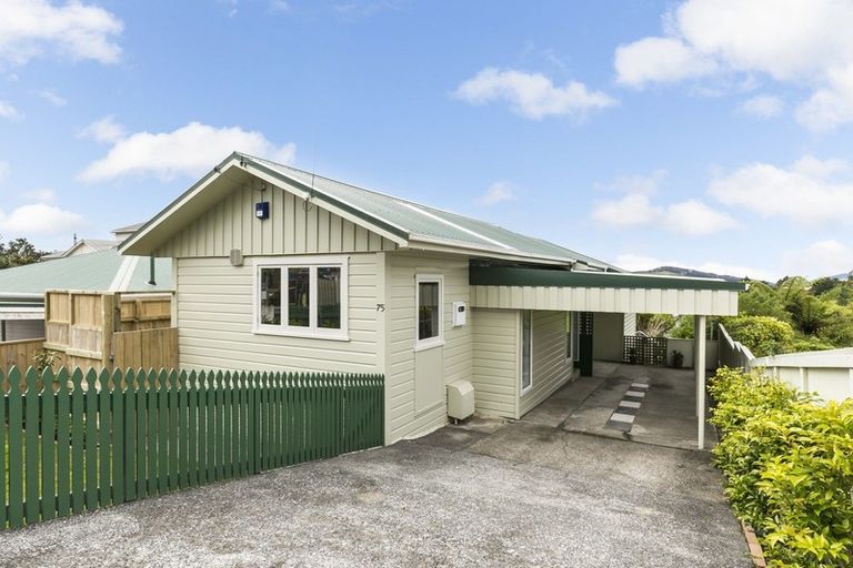 Photo of property in 75 Burgess Road, Johnsonville, Wellington, 6037